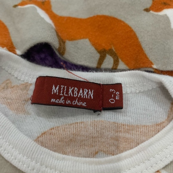 Milk barn Fox Gown with Hat - Picture 3 of 3